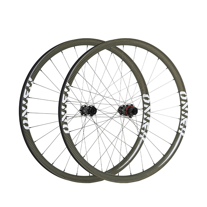 凯夫拉RUN 碳纤维碟刹轮组